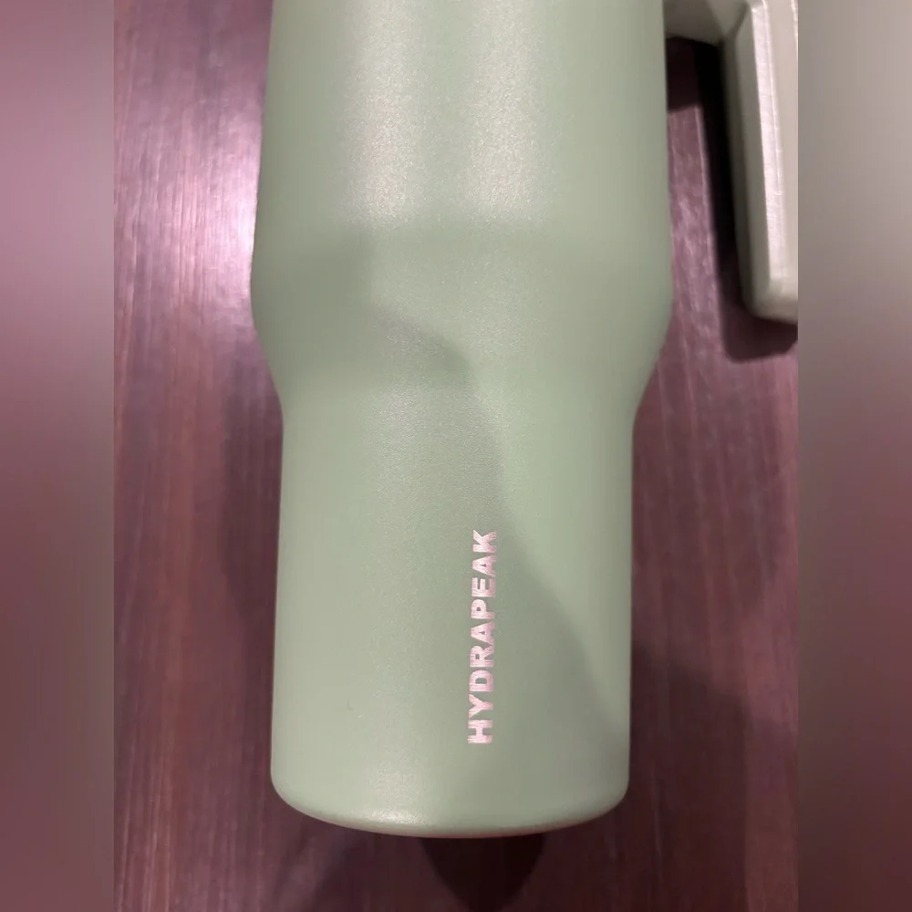 Hydrapeak Voyager Sage 40oz Stainless Steel Tumbler with Handle, Straw, and Lid! - Picture 3 of 6
